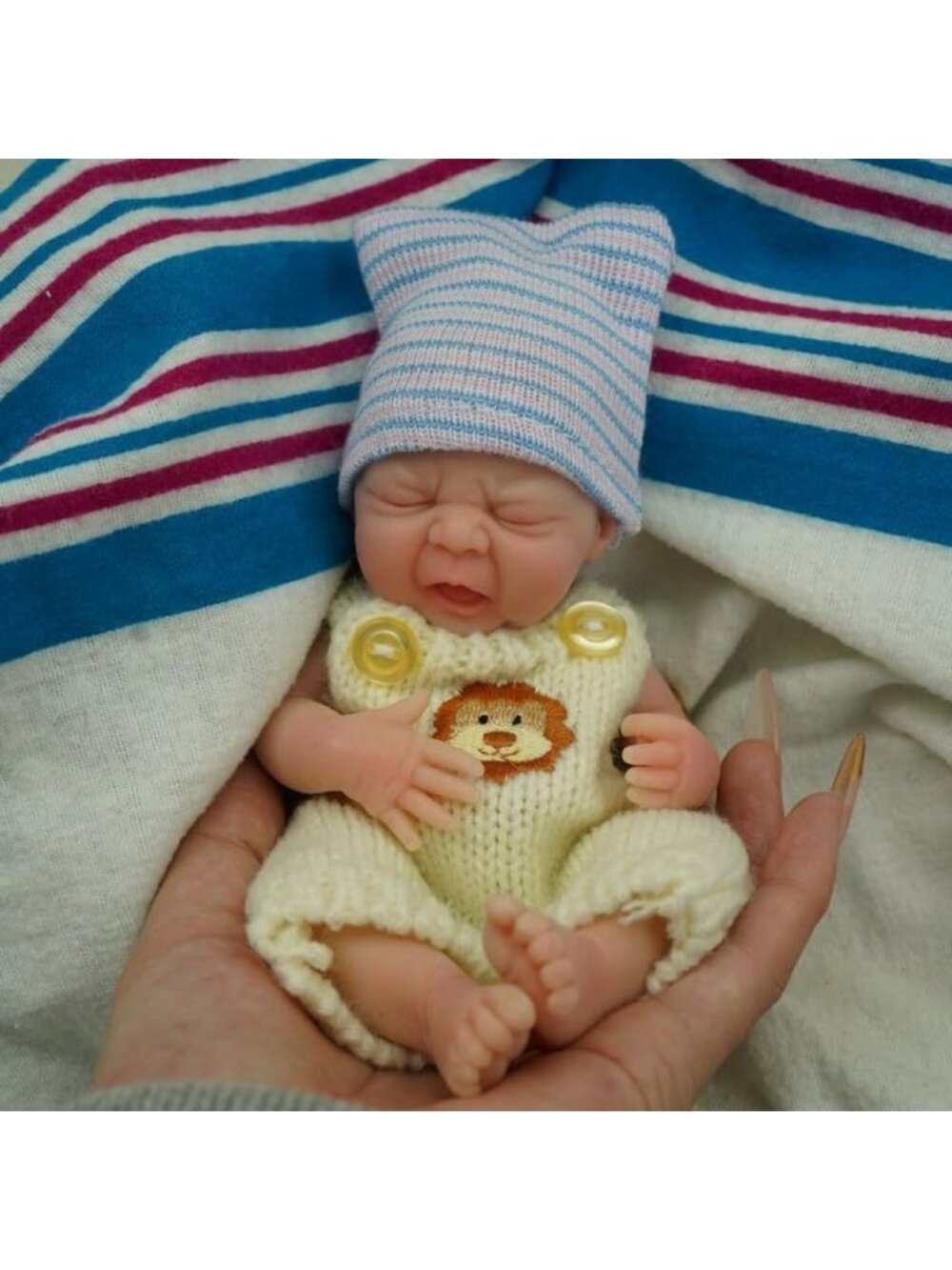 Lifelike 7" Micro Preemie Full Body Silicone Baby Doll - Mini Reborn Doll for